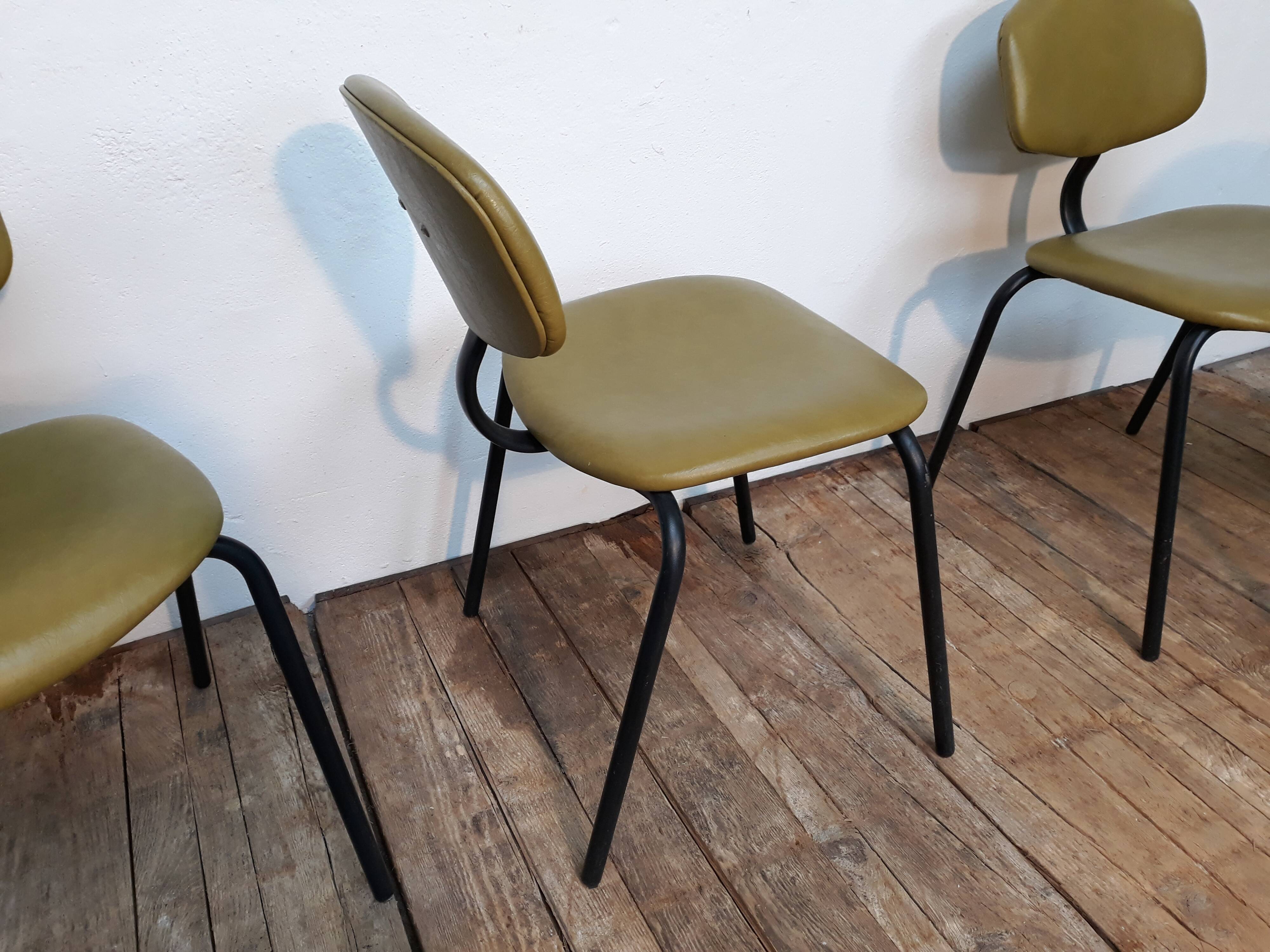 9 chairs vintage Stafor Steelcase