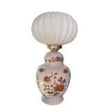 Lampe à poser vintage à fleurs globe plissé