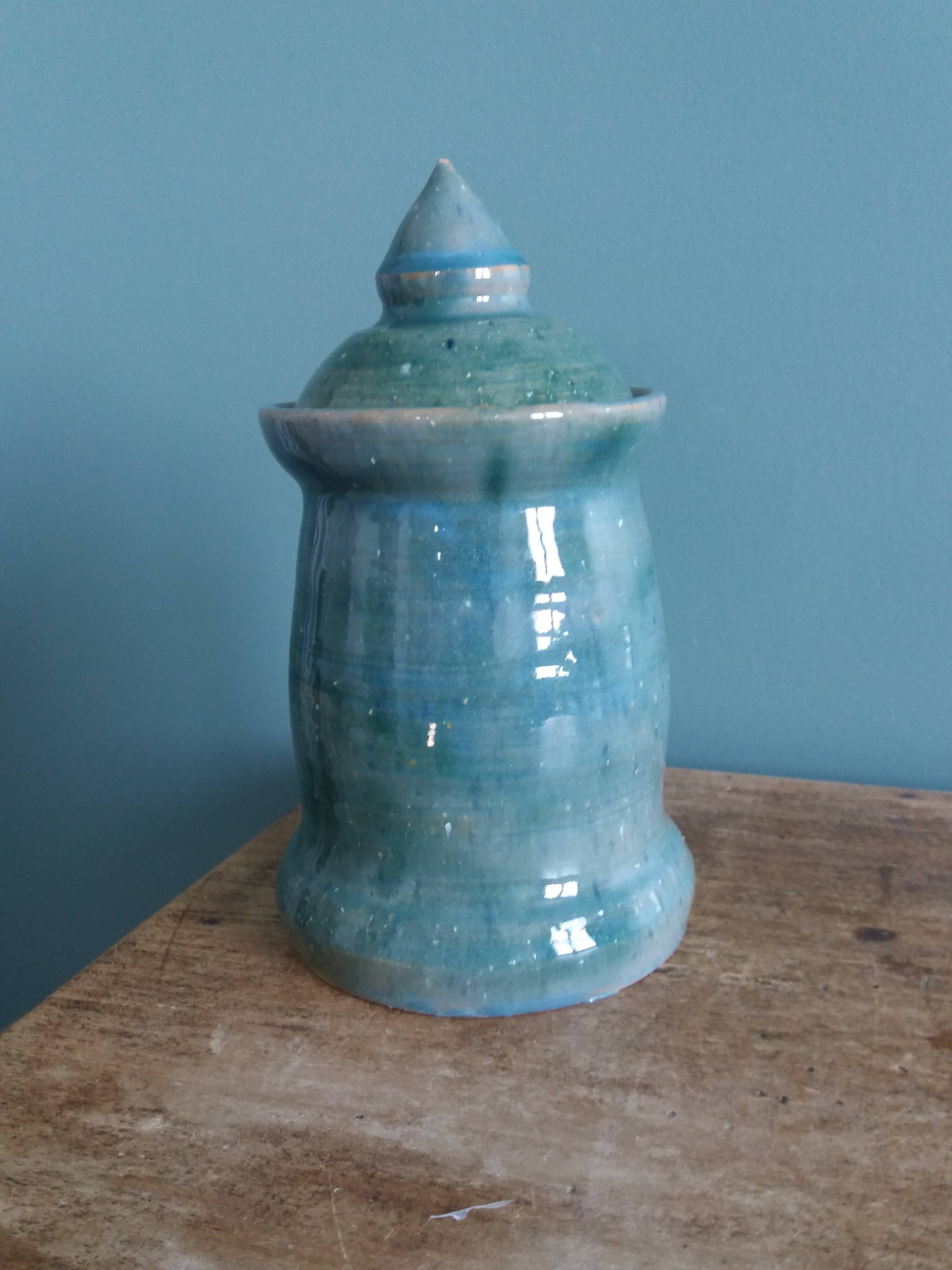 Pot couvert bonbonnière céramique signée