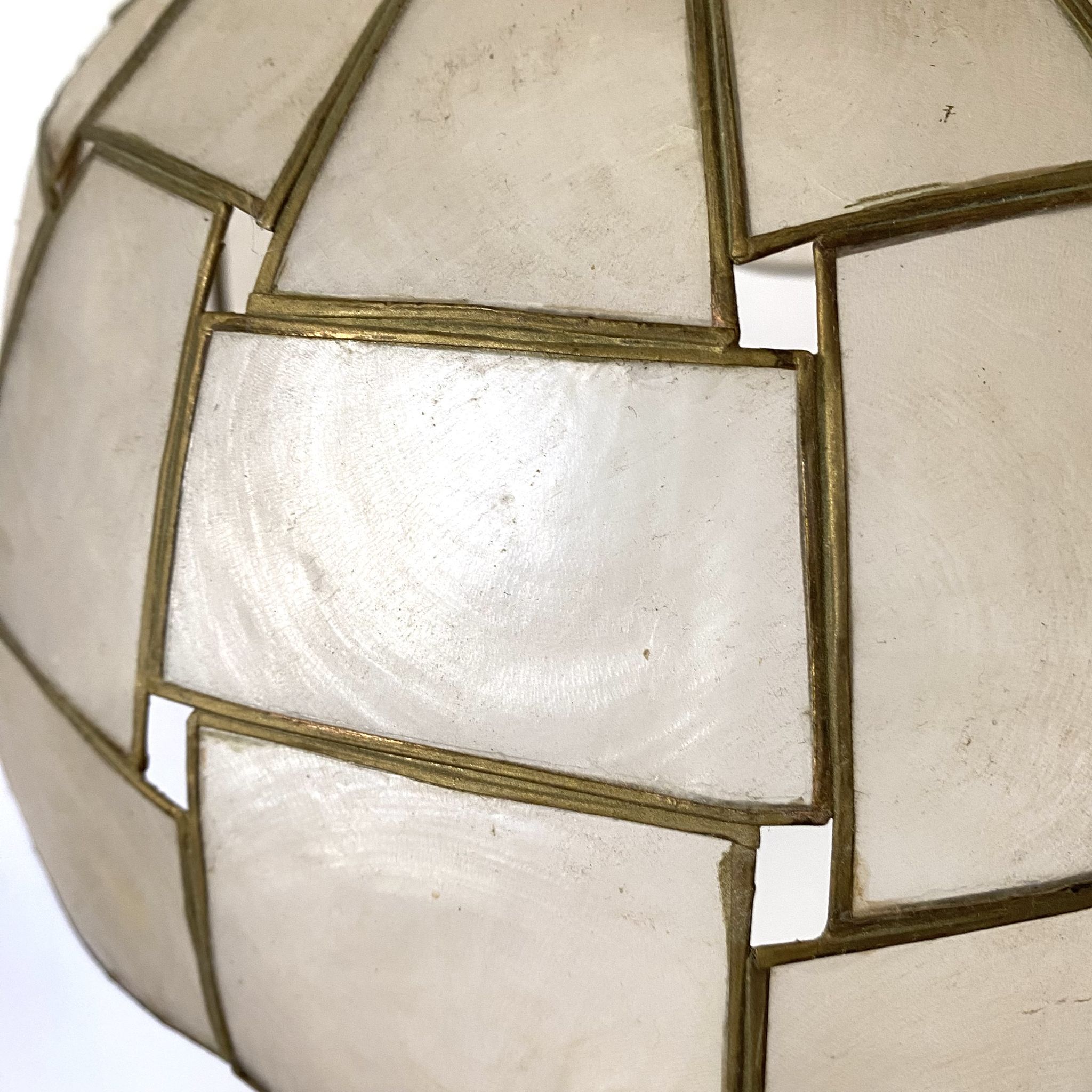 Vintage day abat to hang in mother-of-pearl and brass
