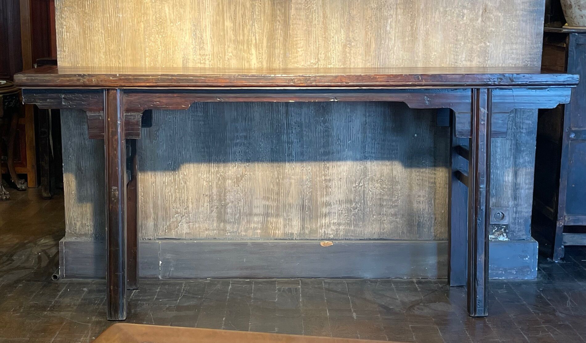 Ancient chinese console