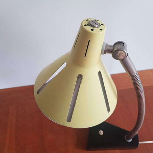 Lampe de bureau vintage jaune Hala "sunseries" signé H.Busquet 1950