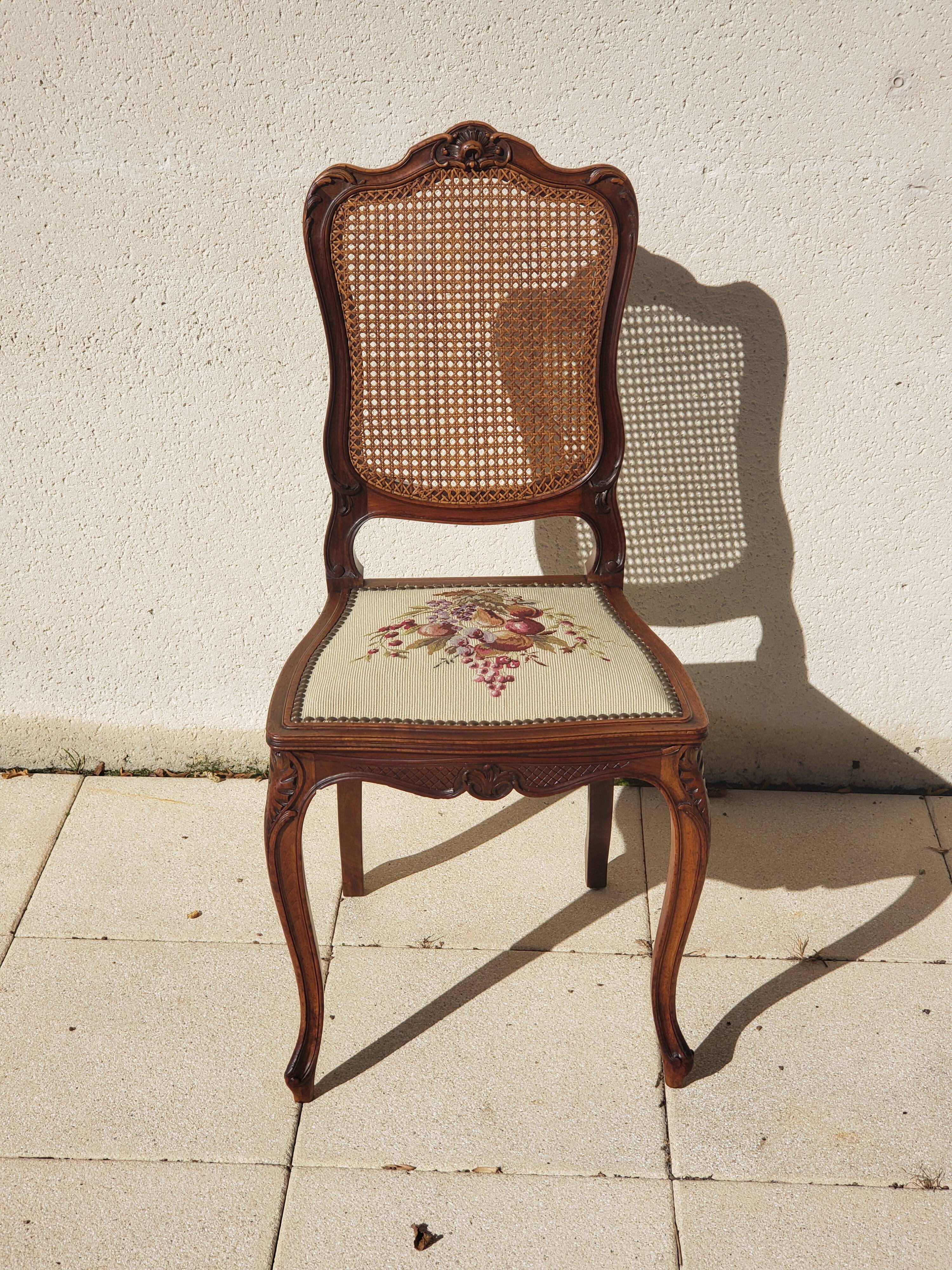 Antique Louis XV style chair in walnut
