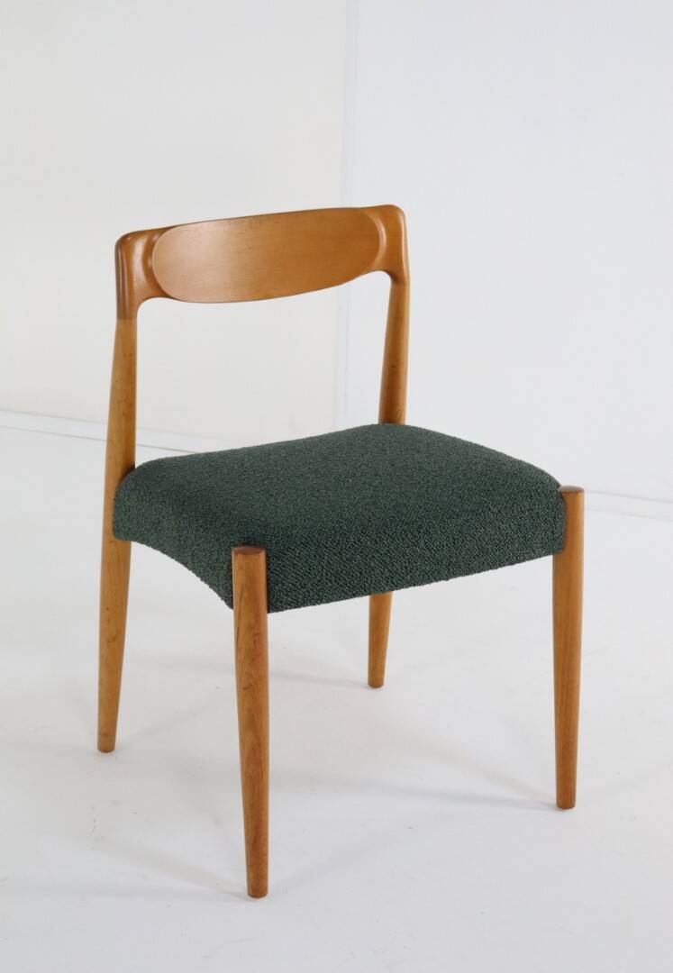 Set of 4 Danish Chairs 'Bjerremose'