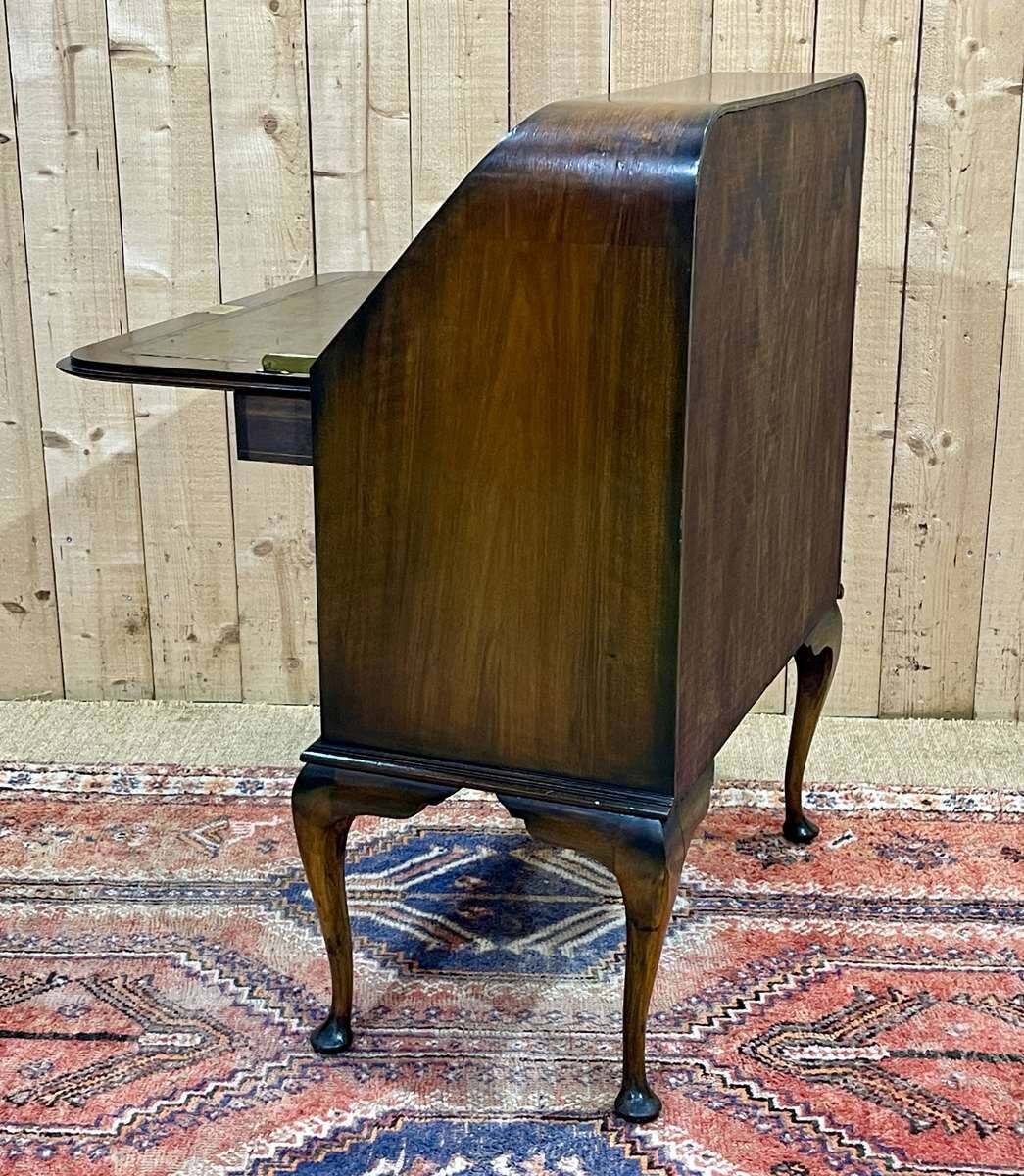 1930s English walnut back desk