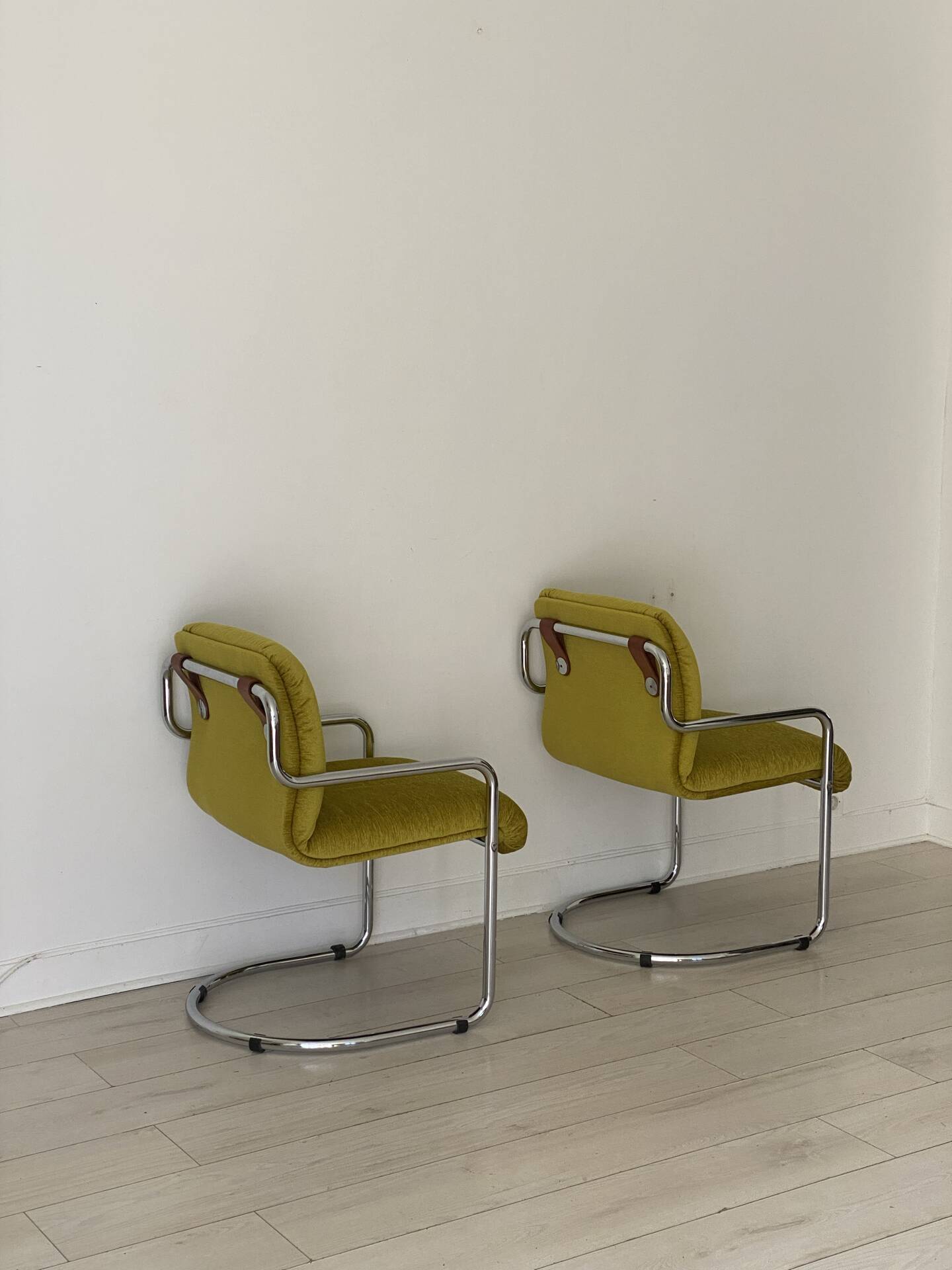 4 chairs Guido Faleschini l4Mariani Italy 1970