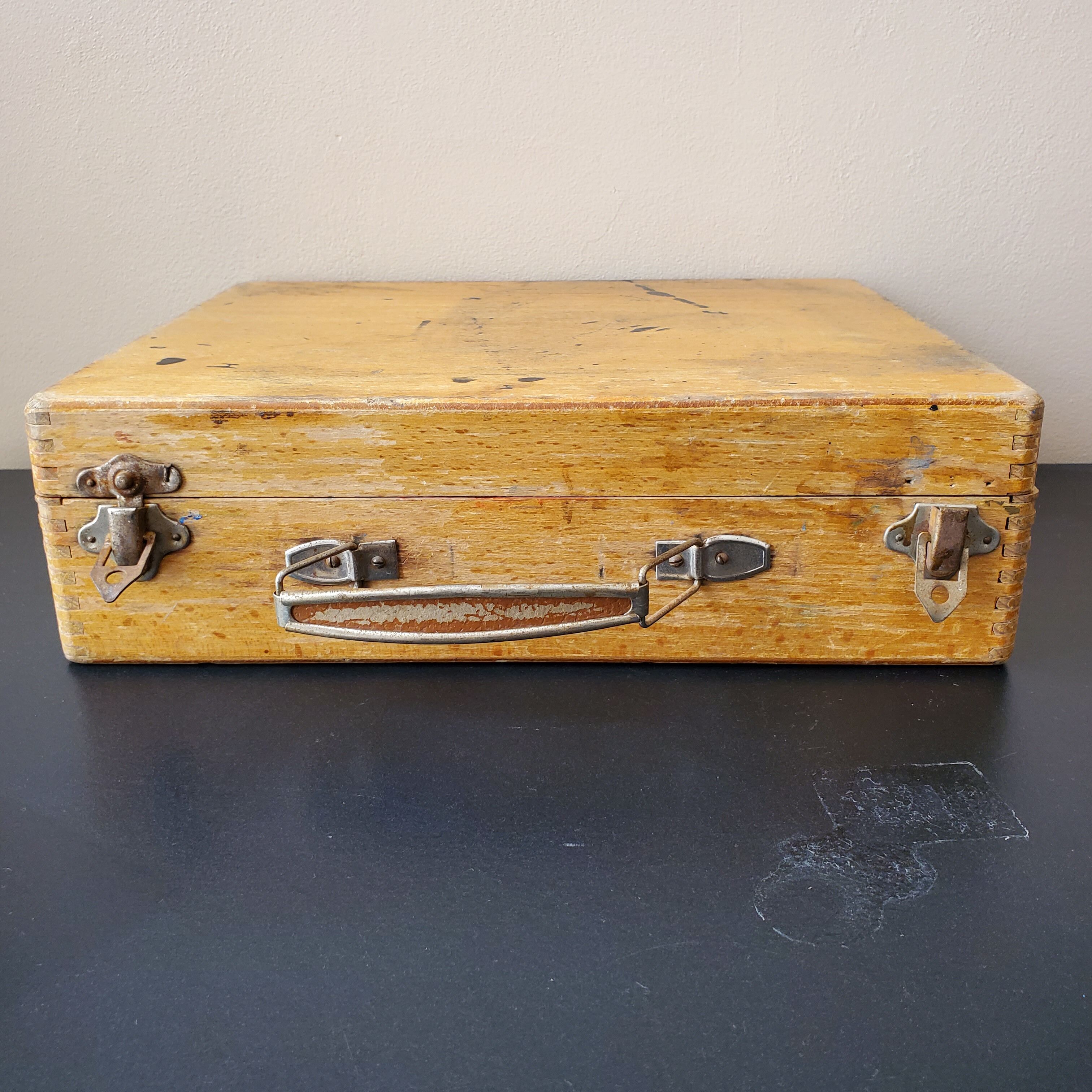 Old wooden painter's case box