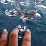 6 liqueur glasses in chiseled crystal, floral decoration, French work.