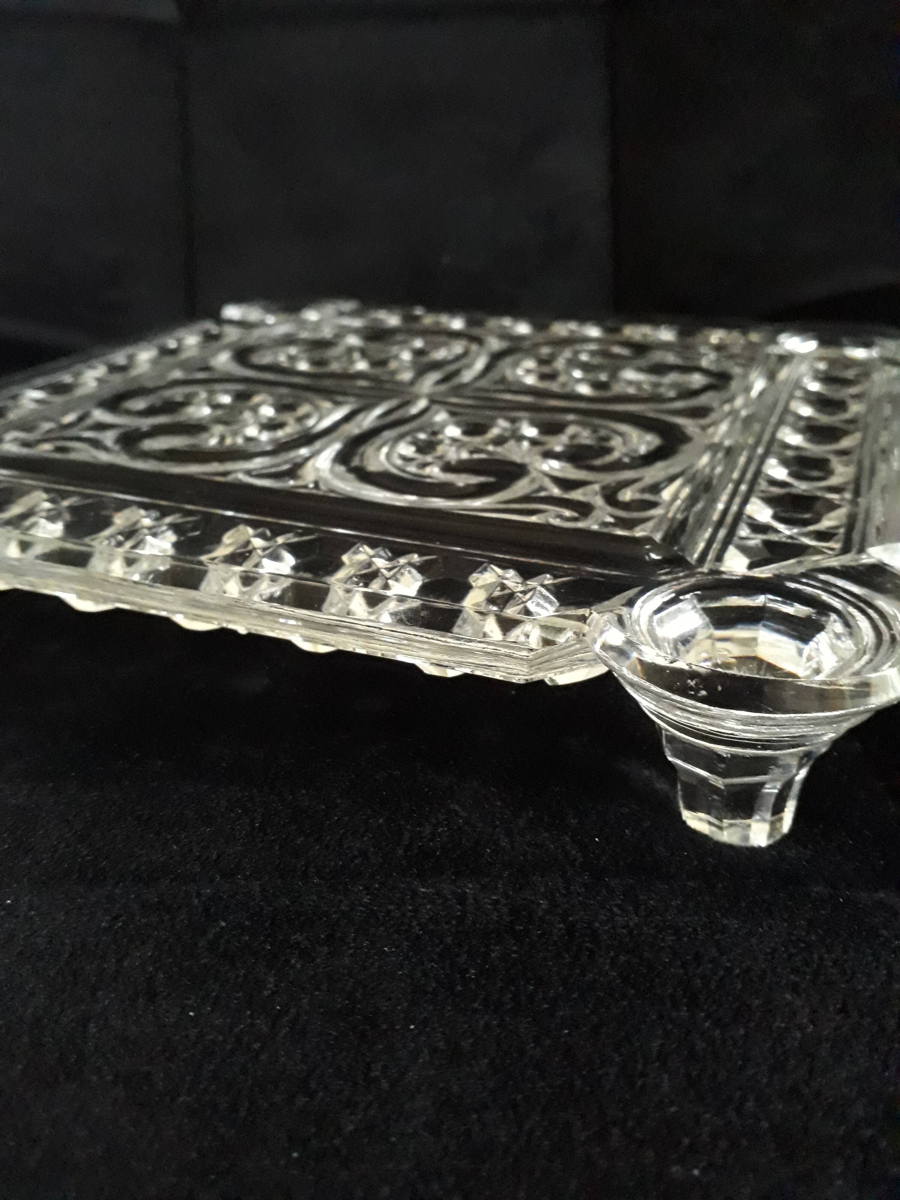 Baccarat trivet