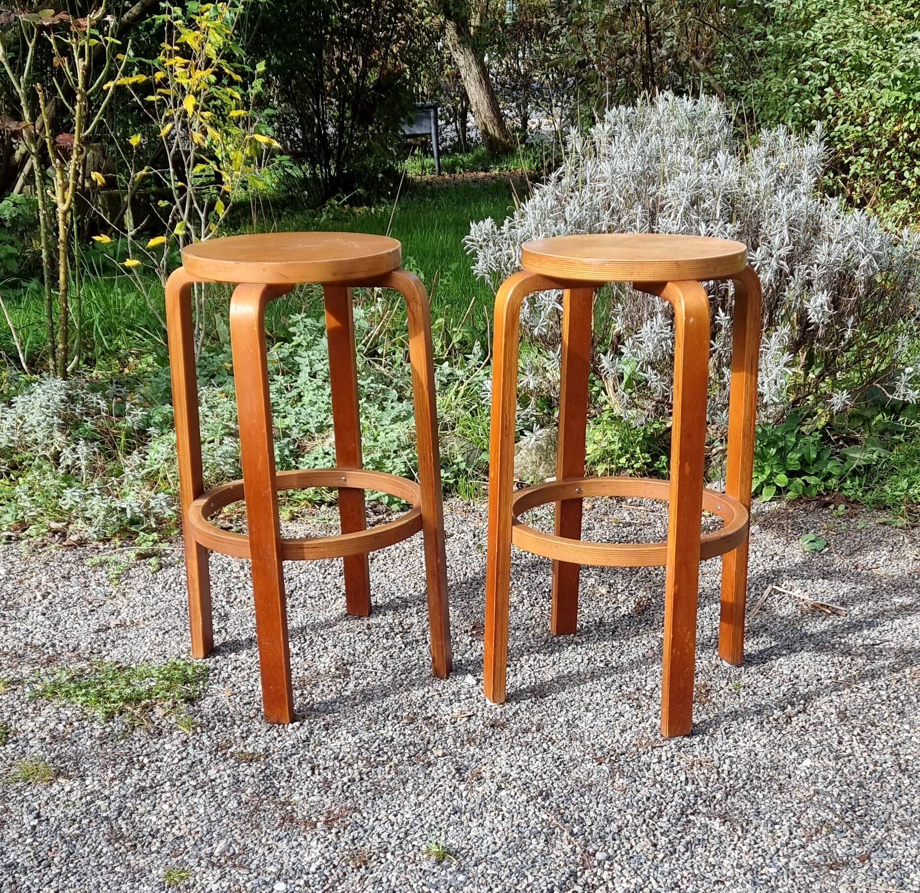 Pair of Artek type 64 bar stools from the 80s