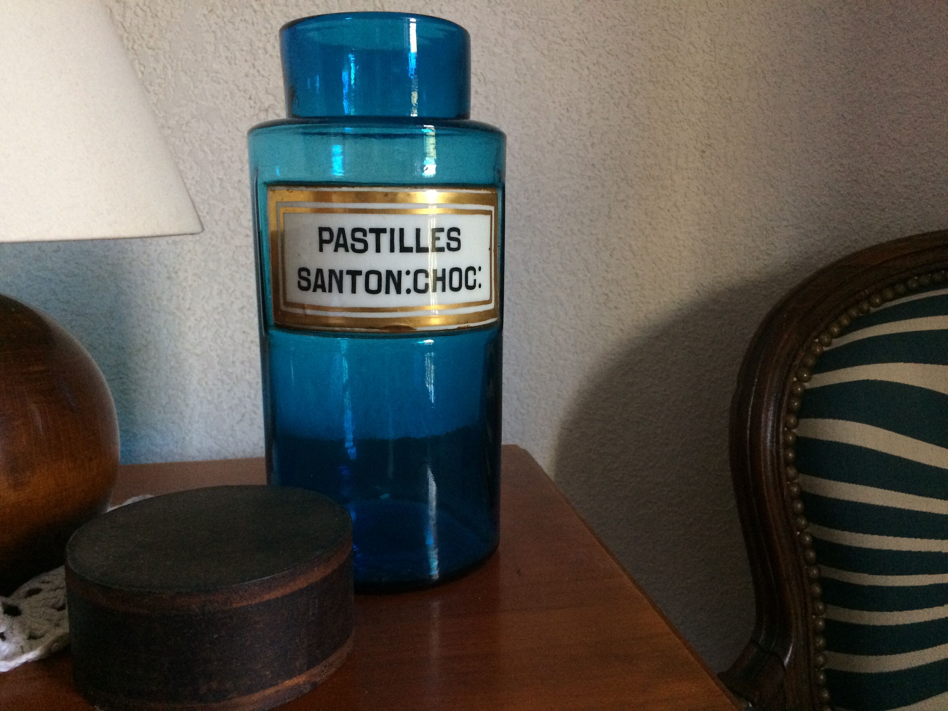 Napoleon III pharmacy pot