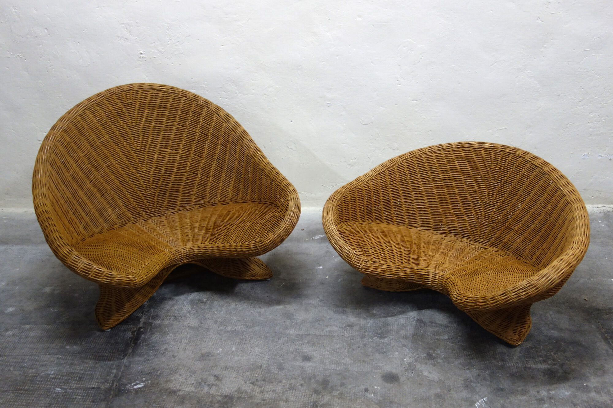 Meditation lotus armchair rattan braided 70s