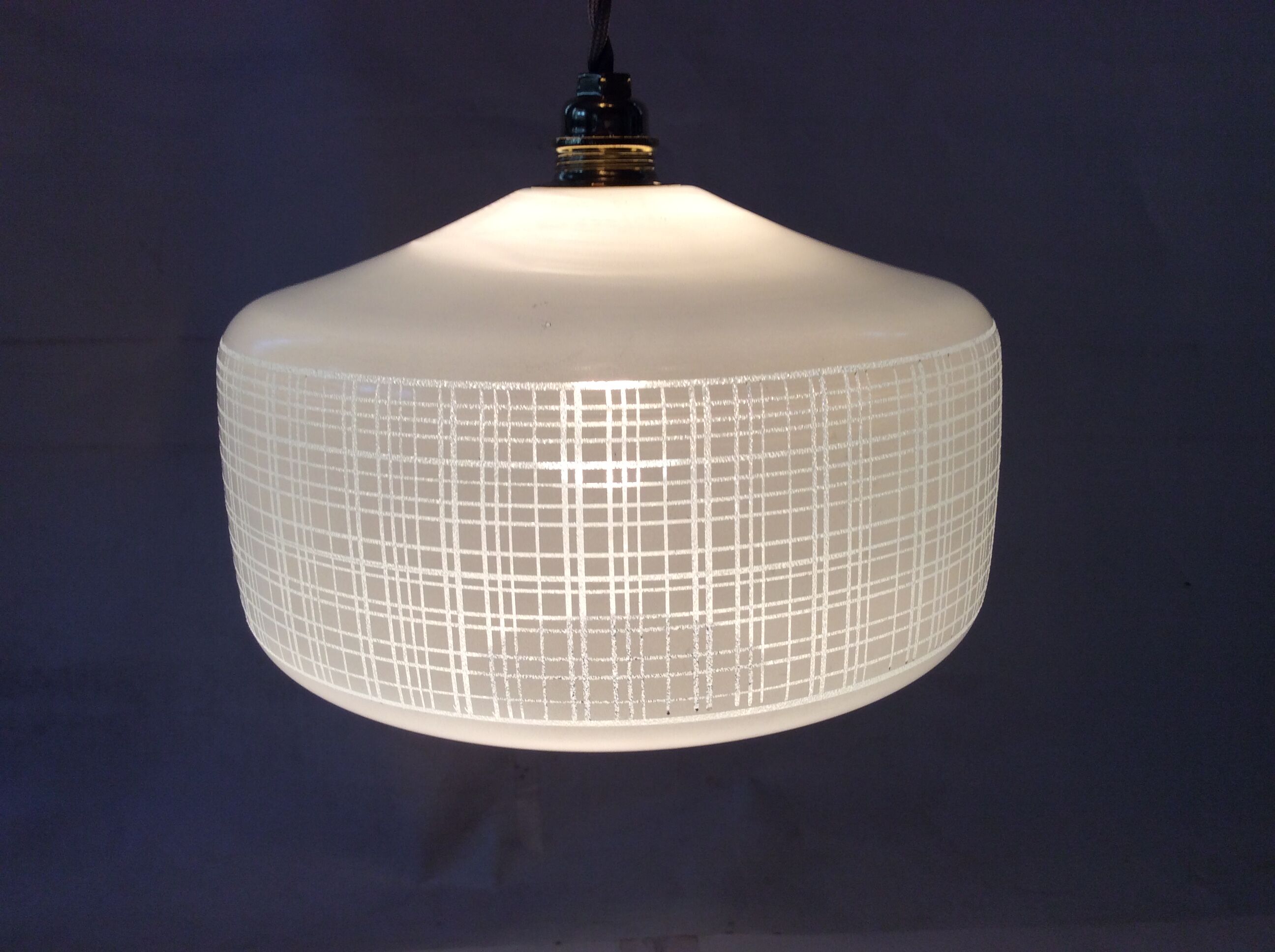 Scandinavian opaline hanging