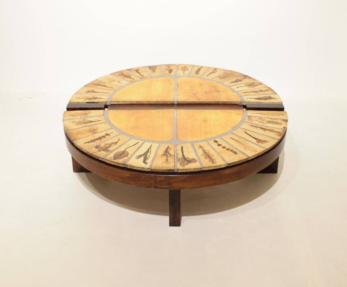 Round coffee table herbarium Roger Capron, Vallauris - ceramic and wooden structure