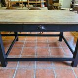 Draper table with 2 drawers