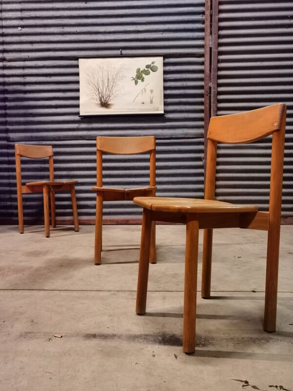 Lot de 3 chaises et 2 tabourets