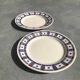 2 dessert plates
