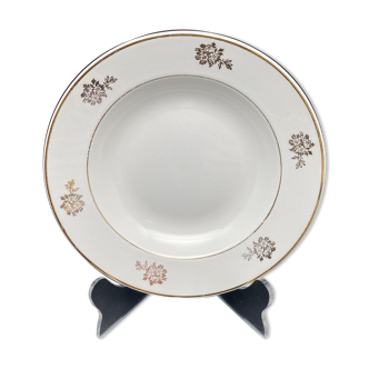 Hollow plates with flower patterns and silver edging