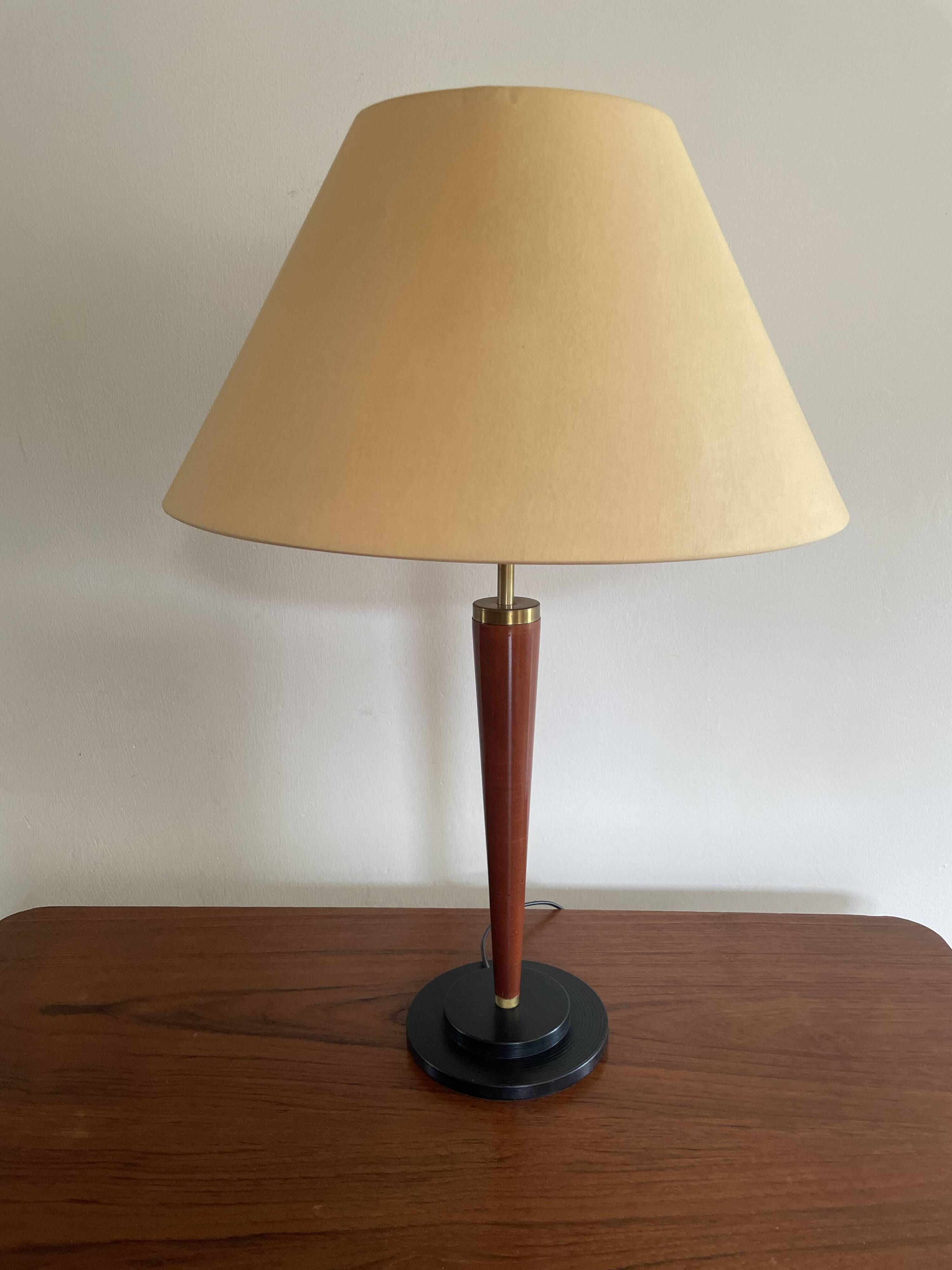 Art deco lamp, mazda design