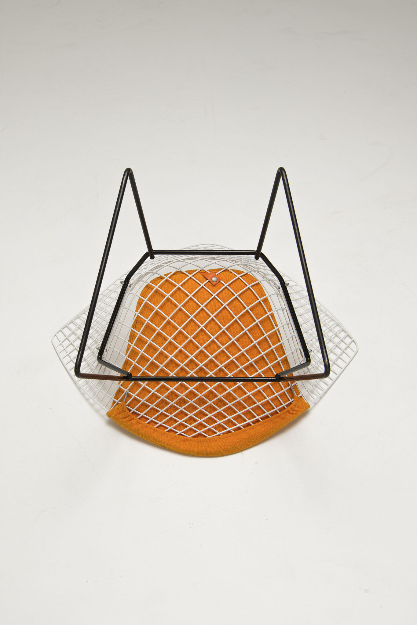 Diamond chair - yellow seatpad