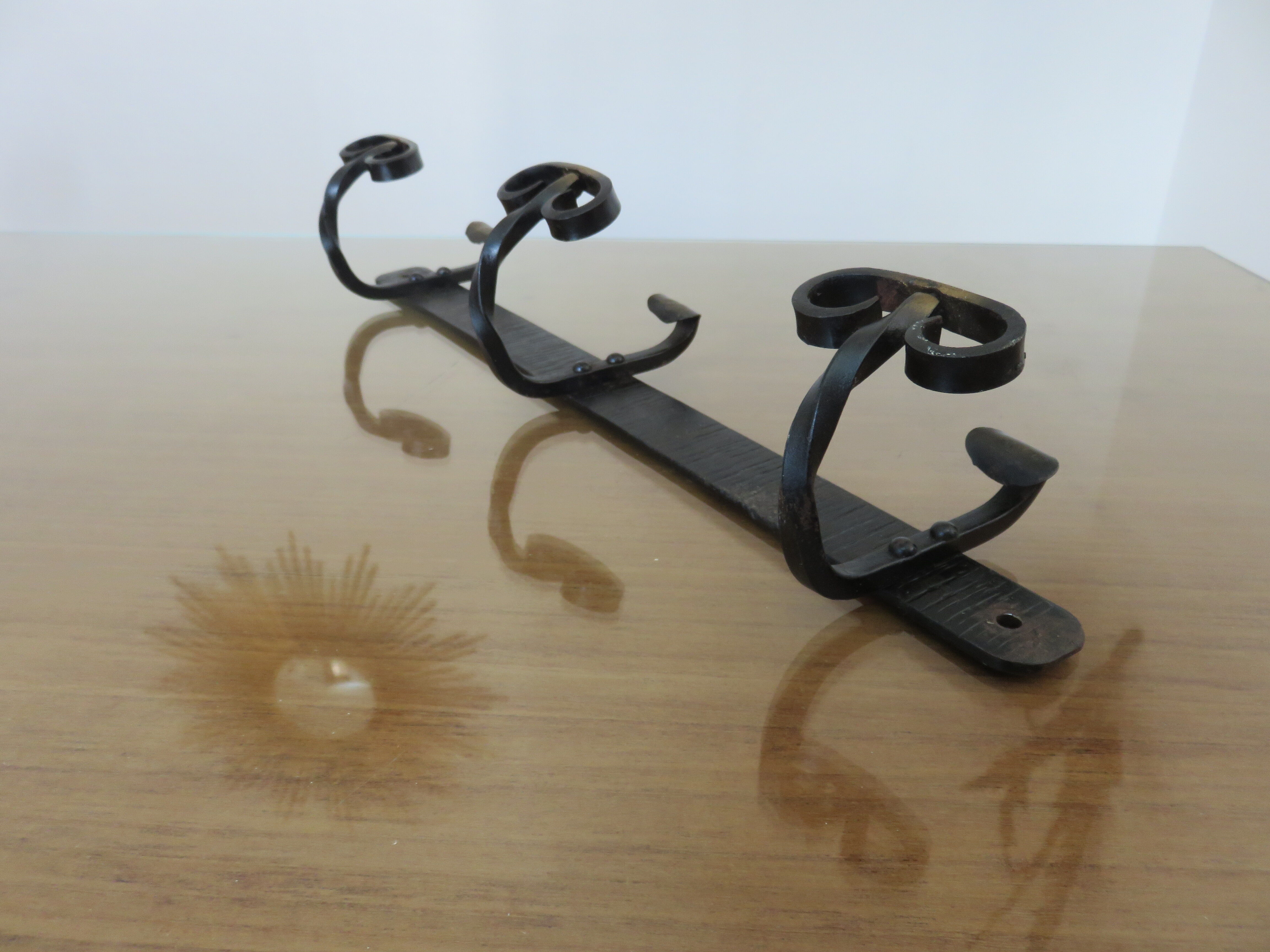 Wall coat rack 3 hooks in hammered wrought iron years 50 60