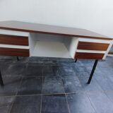 Minimalist formica desk