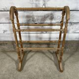 Porte serviettes ancien en bois