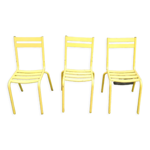 Lot de trois chaises de bistrot