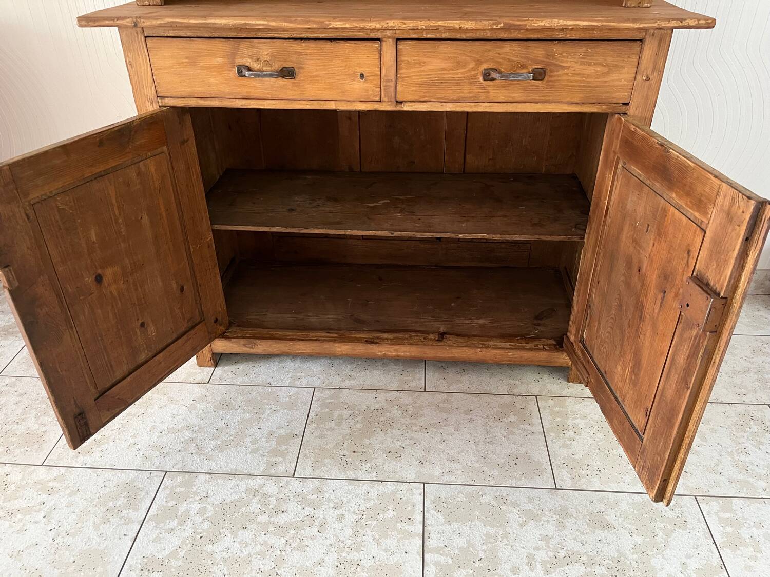 Antique dresser with glass doors and fleur-de-lys from the 50s