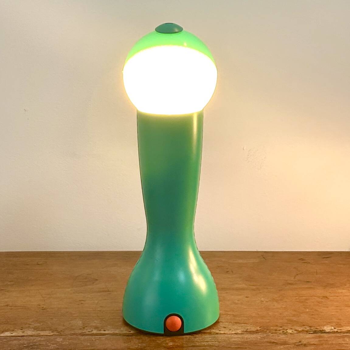 Gilda lamp by Silvia Capponi – Artemide (20th century) – Vintage Italian design