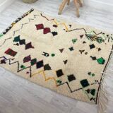 Handmade wool Berber rug 147 x 122 CM