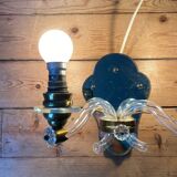 Applique murale ancienne en laiton et verre cristal