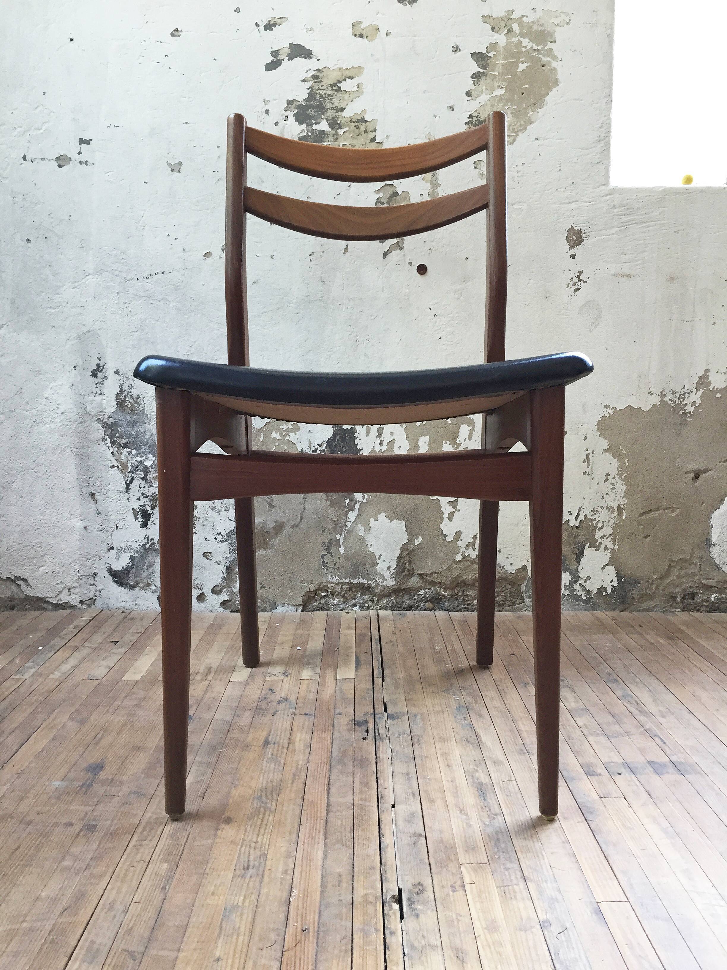 Série 6 chaises scandinaves