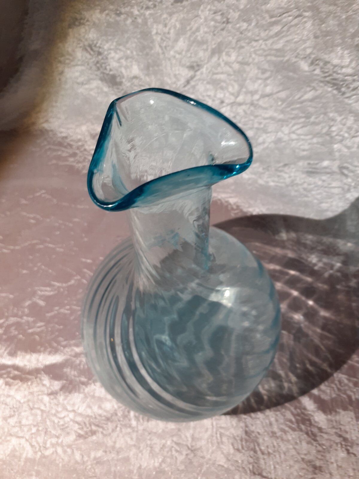Glass carafe