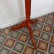 Porte-manteau en bois sur pied