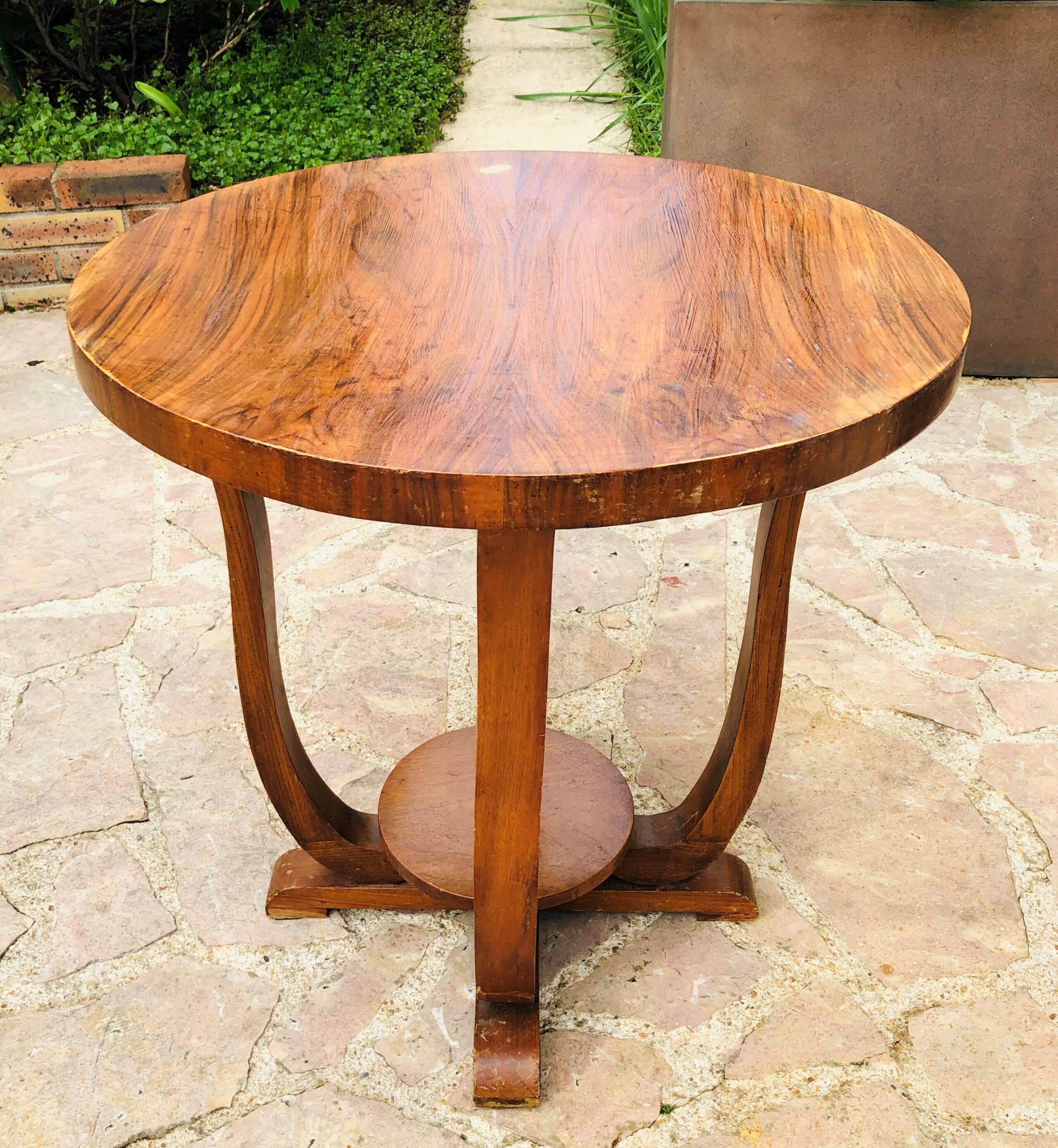 Table d'appoint en bois