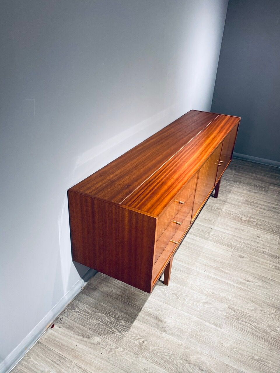 Enfilade avec tiroirs et étagères vintage 60