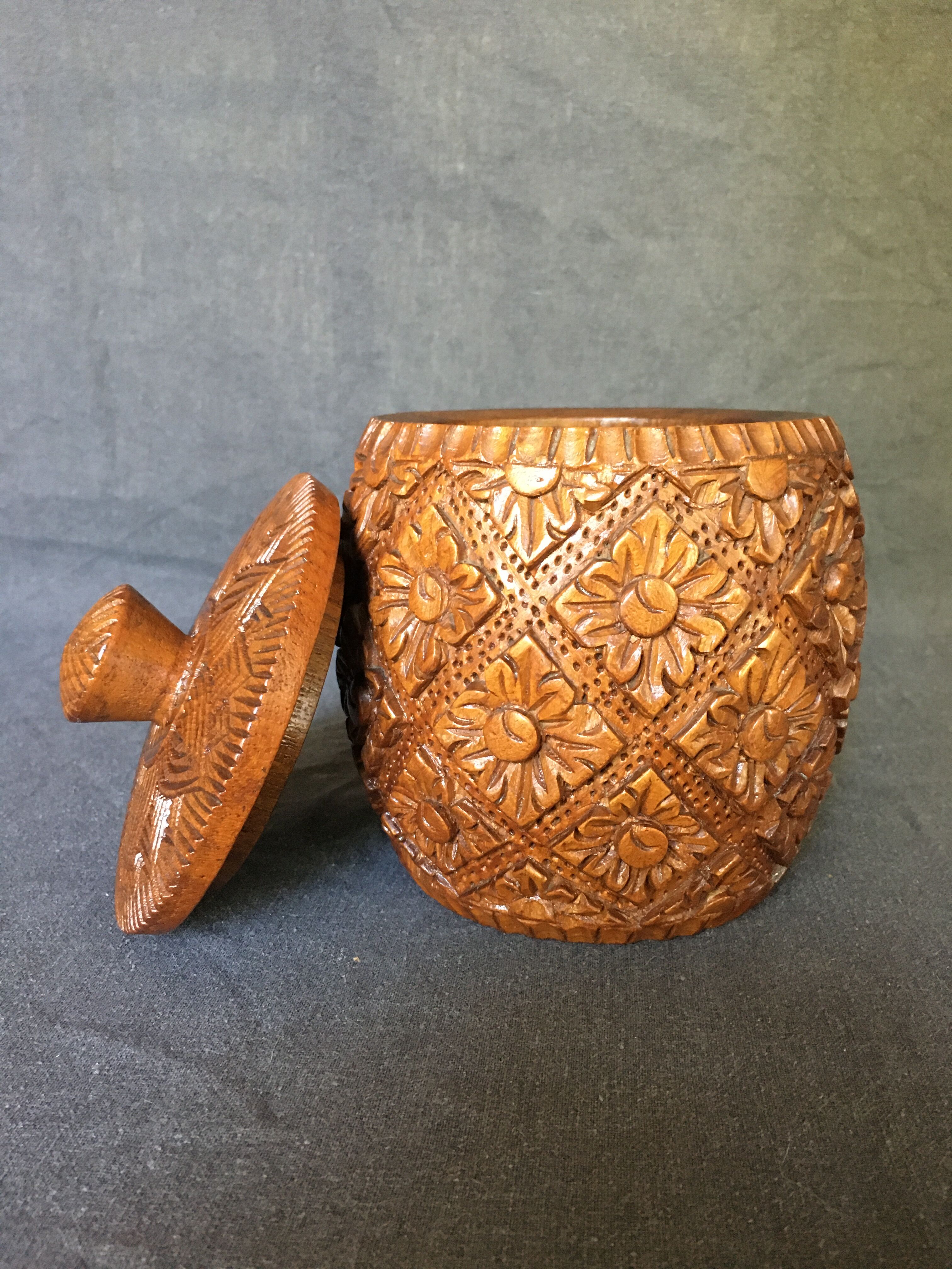 8 coasters and carved wooden box