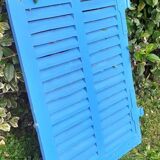 Small blue shutter L75xH101cm with louvers