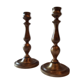 Lot of 2 old bronze candlesticks
