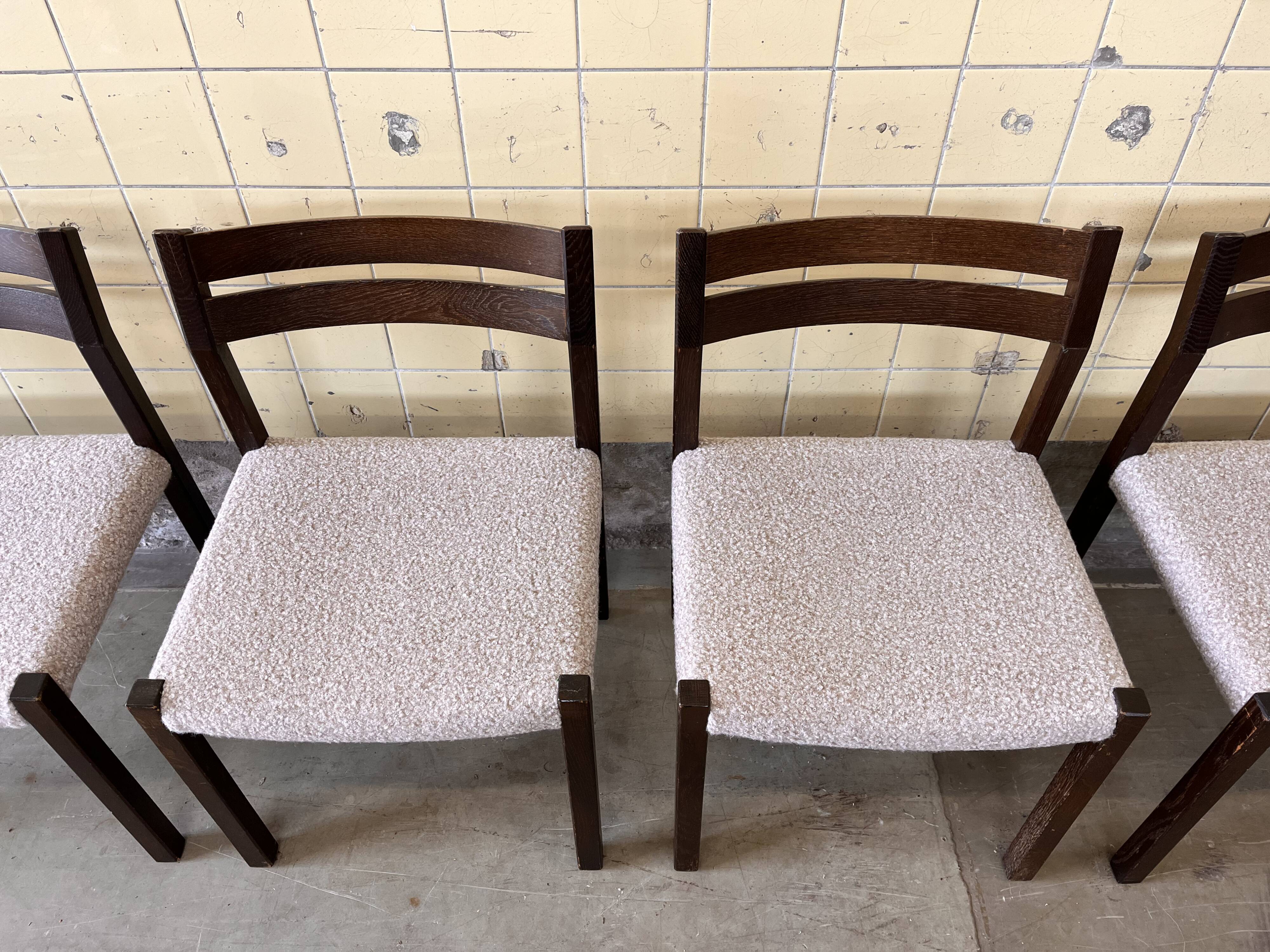 Ensemble de six chaises de salle à manger modèle 401 par Jørgen Henrik Møller pour JL Møllers.