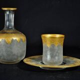 Service de nuit en cristal gravé et dorure, XIXe siècle