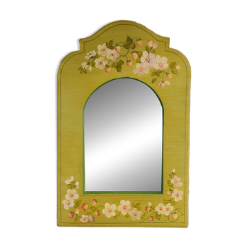 Shabby green mirror with flowers