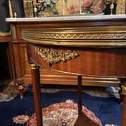 Bouillotte table pedestal table with marquetry decoration and bronze ornaments in the Louis style