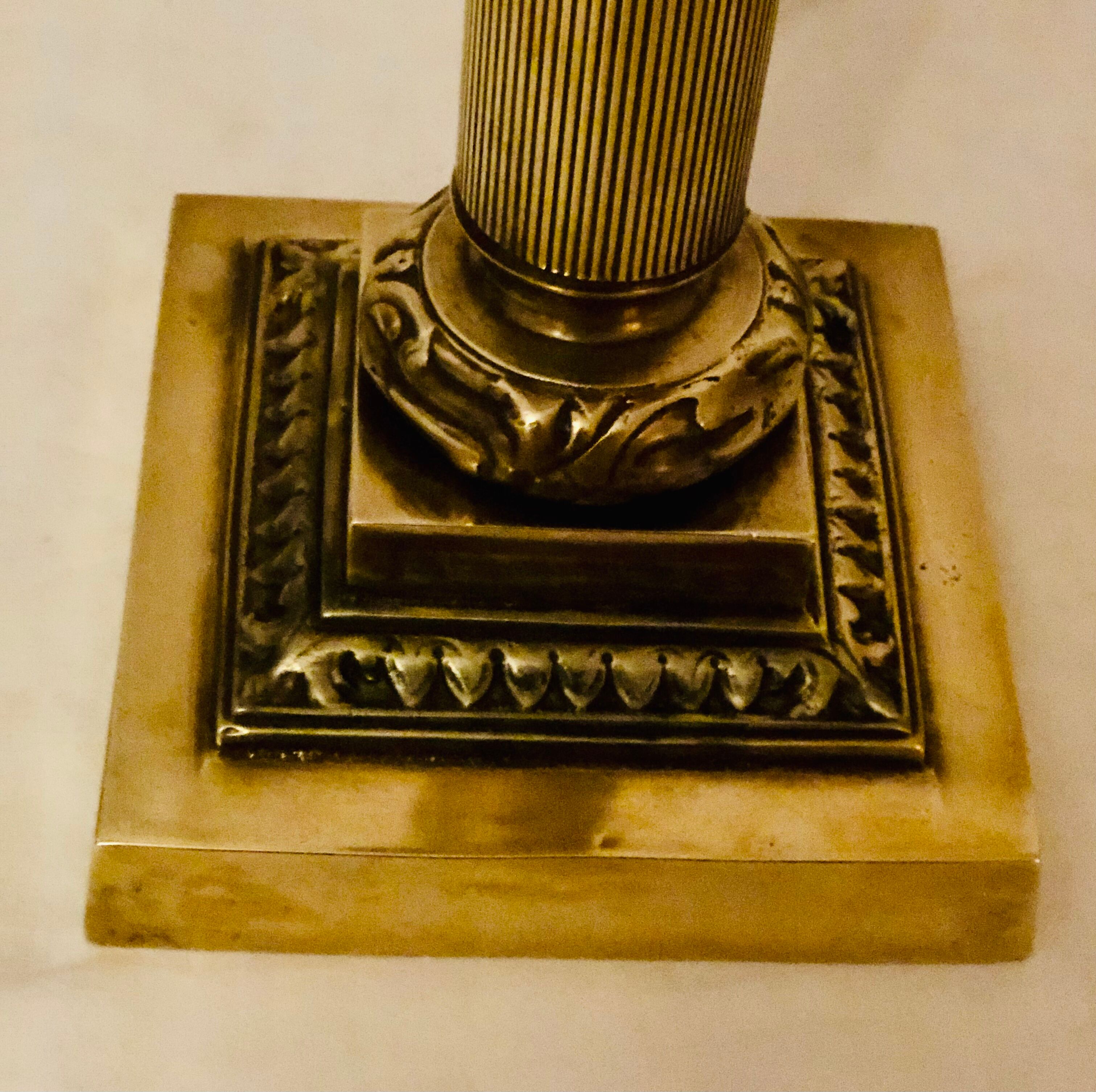 Pied de lampe ancien colonne en bronze