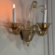 Venetian wall light in gilded Murano glass, circa 1940, set of five available.