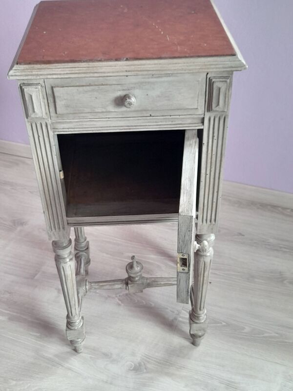 Chevet Louis XVI laqué