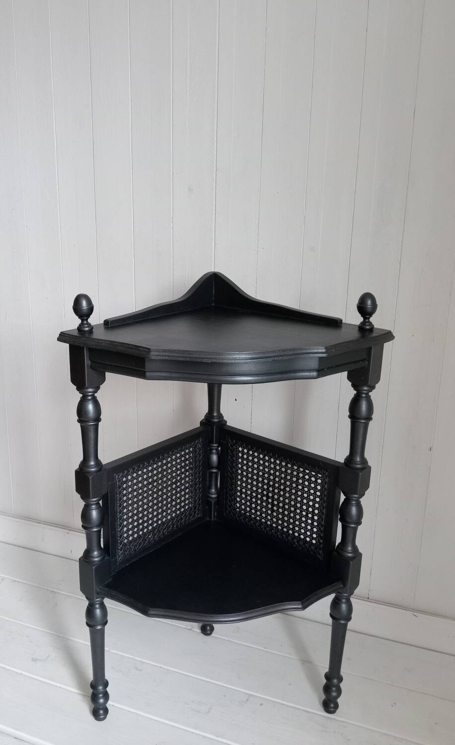 Étagère d'angle / Meuble d'angle