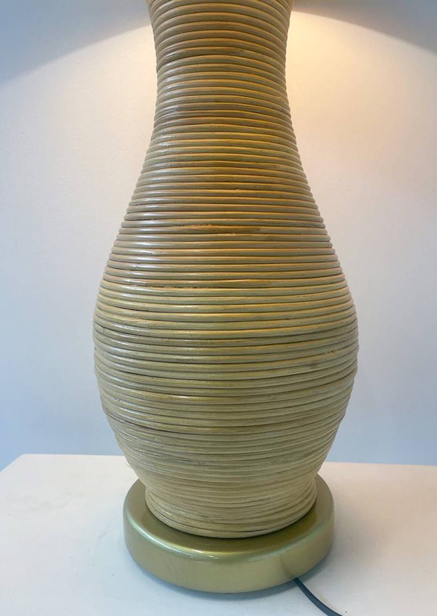Contemporary bamboo table lamp