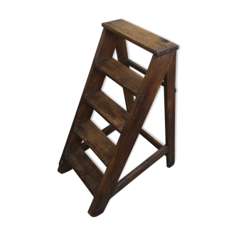 Step ladder